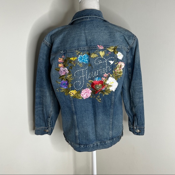 Madewell The Oversized Jean Jacket in Capstone Wash Blue - Picture 9 of 16